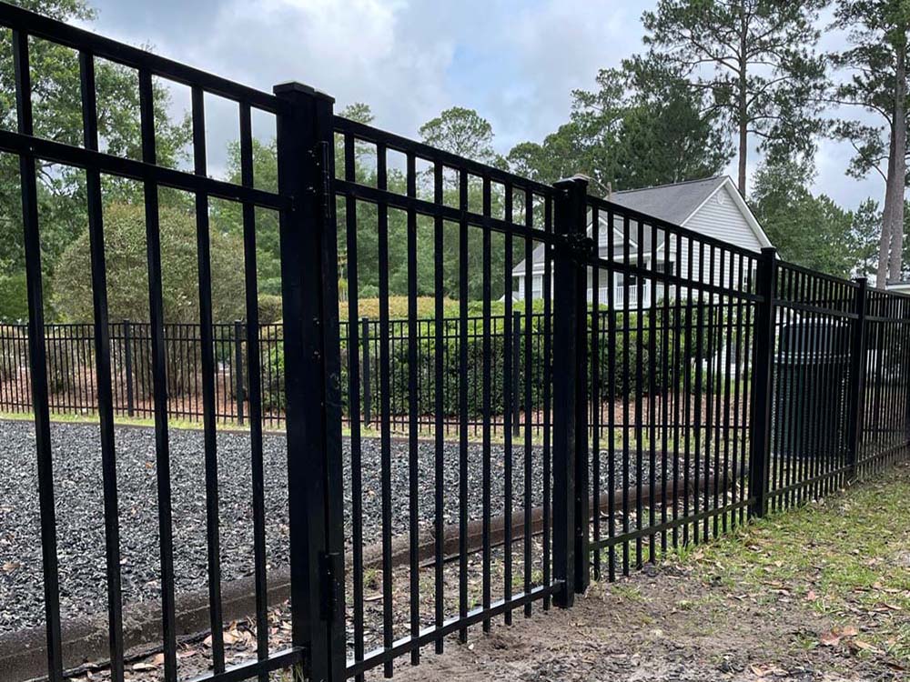 Photo of an aluminum fence in Savannah GA