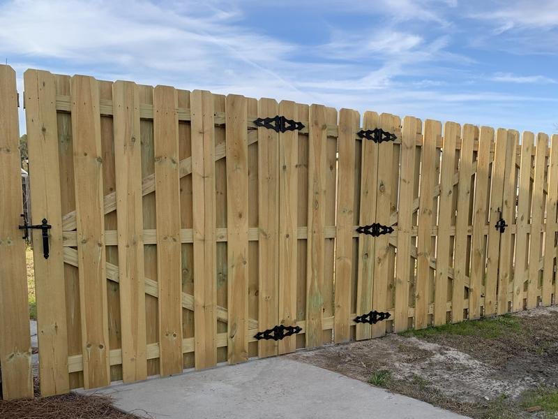 Wood fence solutions for the Savannah, Georgia area