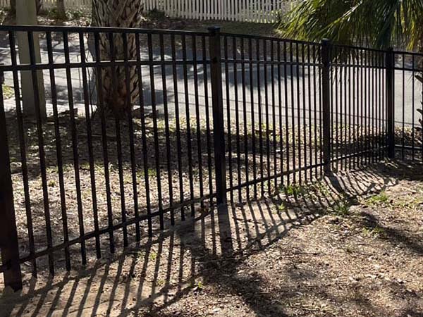 Savannah, Georgia Aluminum Fence